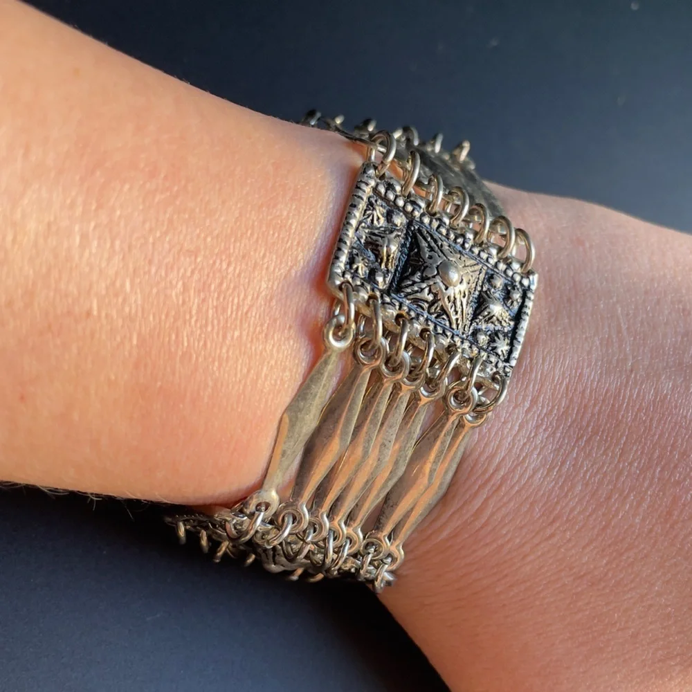 Vintage this bracelet